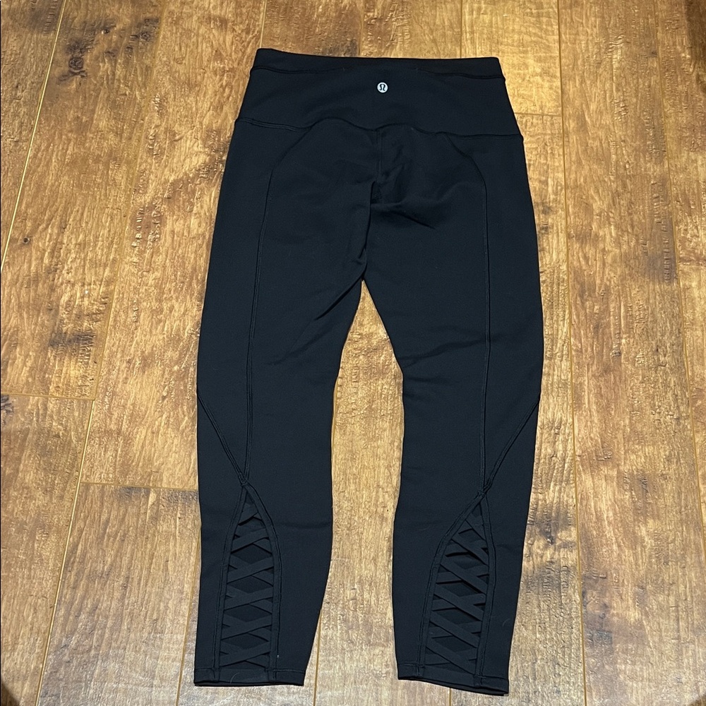 Lululemon High-Waisted Leggings - Picture 5 of 9